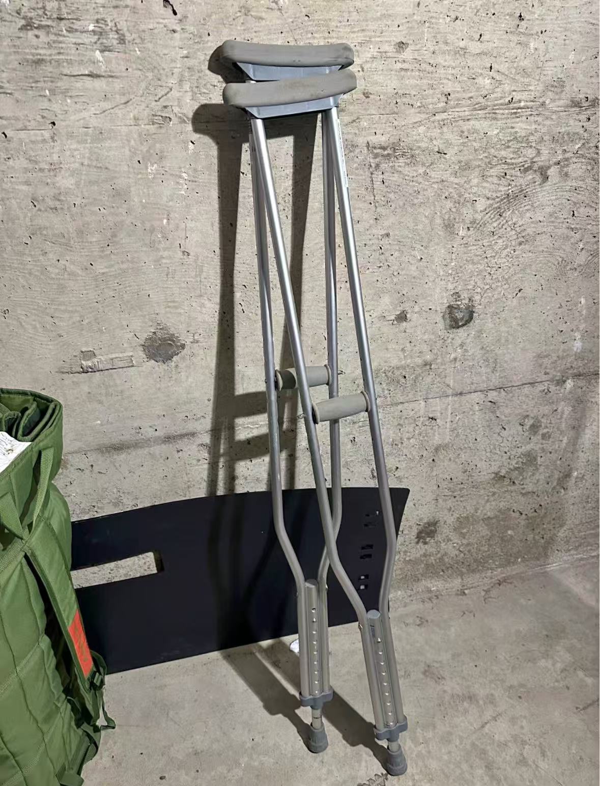 Adult size crutches